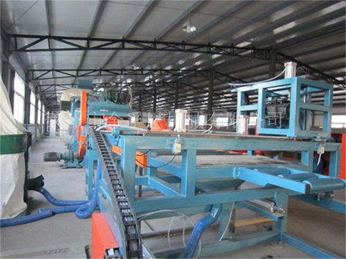 聚氨酯發(fā)泡機(jī)廠(chǎng)家 發(fā)泡機(jī) 萊州金孚恩售后好